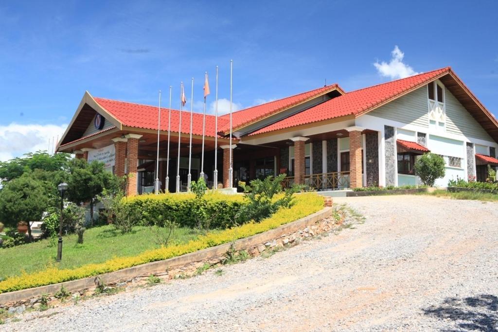 Vansana Plain Of Jars Hotel Muang Phônsavan Eksteriør billede