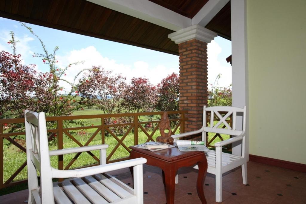Vansana Plain Of Jars Hotel Muang Phônsavan Eksteriør billede