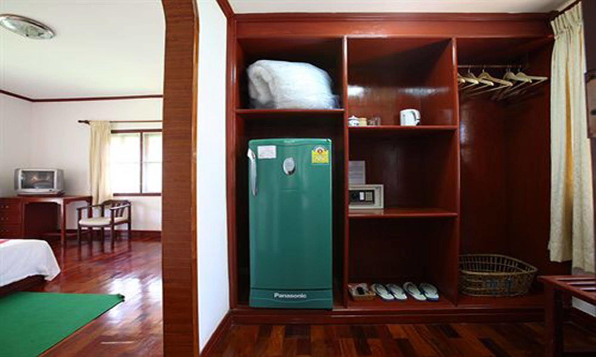 Vansana Plain Of Jars Hotel Muang Phônsavan Eksteriør billede