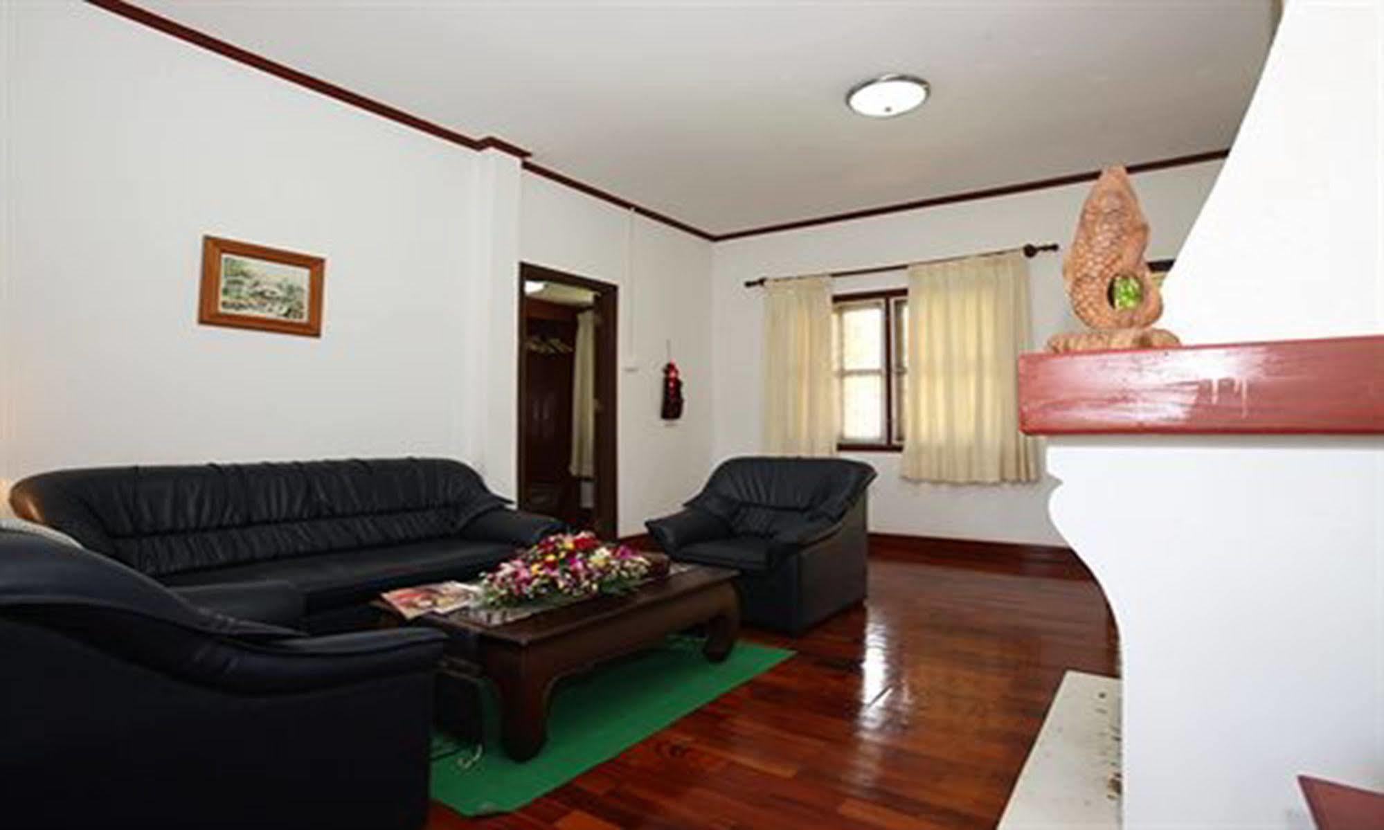 Vansana Plain Of Jars Hotel Muang Phônsavan Eksteriør billede