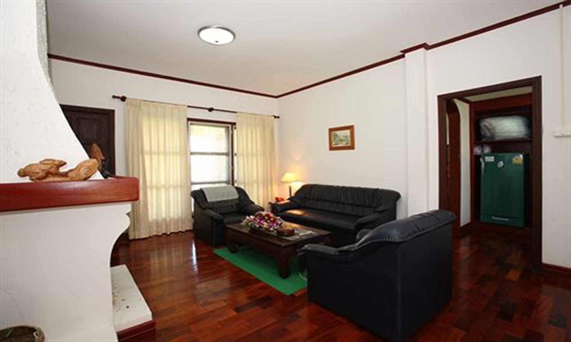 Vansana Plain Of Jars Hotel Muang Phônsavan Eksteriør billede
