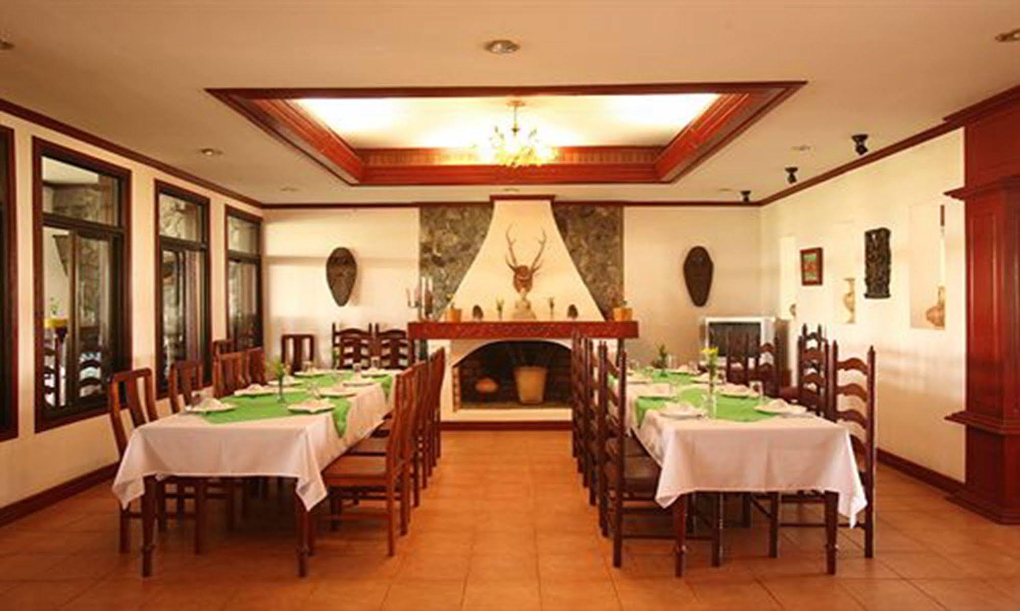 Vansana Plain Of Jars Hotel Muang Phônsavan Eksteriør billede